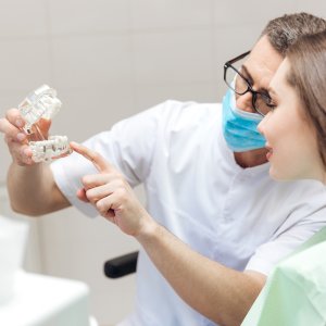Emax Crown Specialist at Santa Monica, Los Angeles, CA
